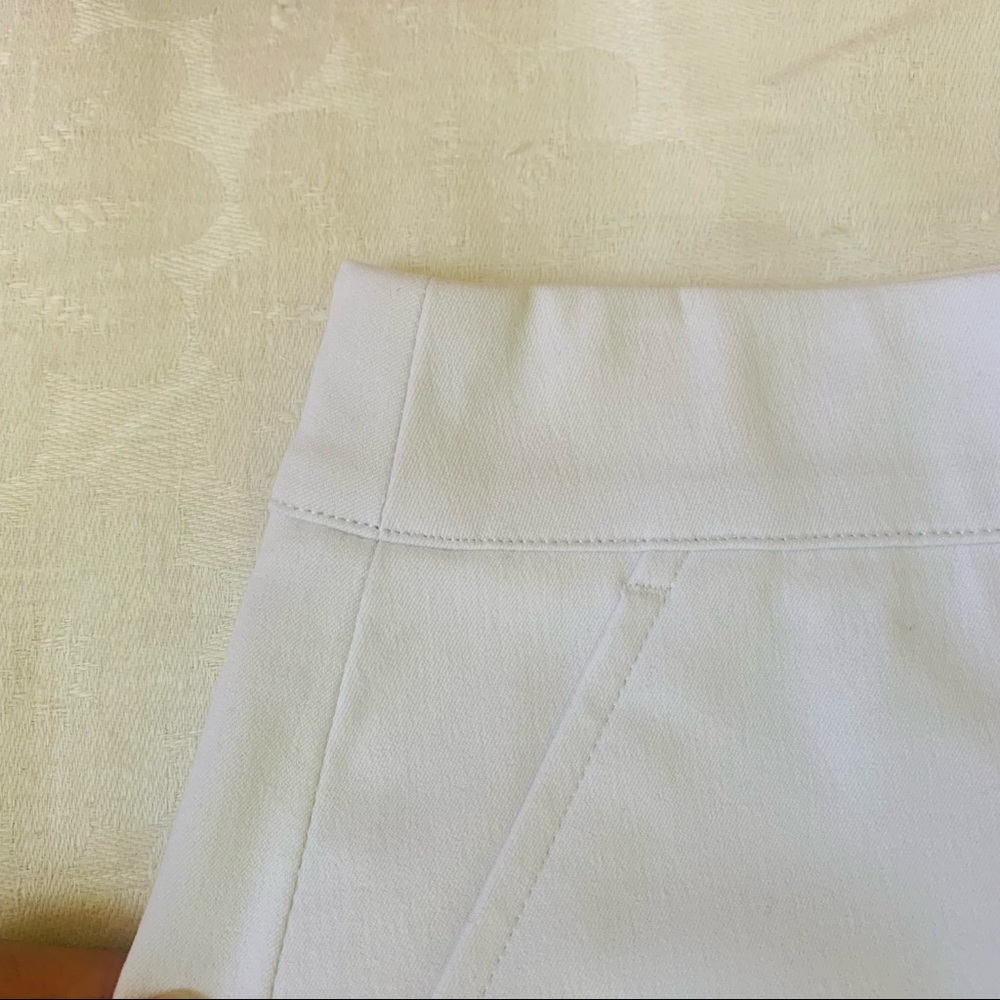 NWT Spanx On the Go 6" Shorts with Silver Lining Technology XS - Picture 7 of 10